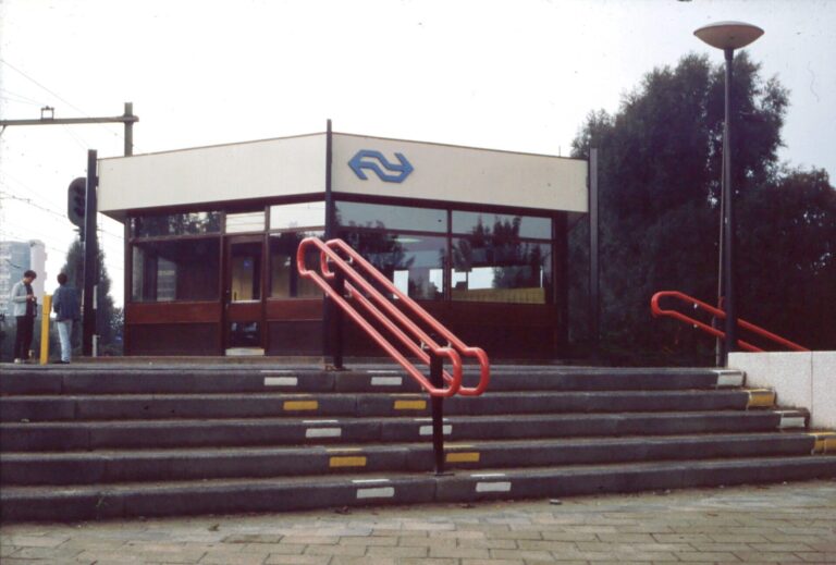 Utrecht Overvecht Train Station in 1987
